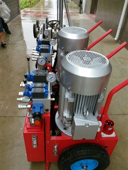 繩鋸機(jī)主機(jī)